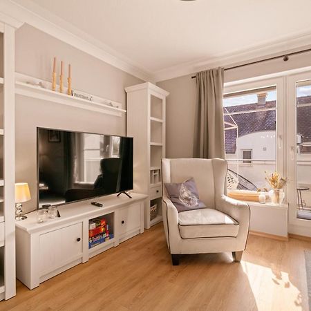 Wohlfuehl-Apartment Sandmuschel Im Naturschutzgebiet Mit Privatstrand フリードリヒスハーフェン エクステリア 写真