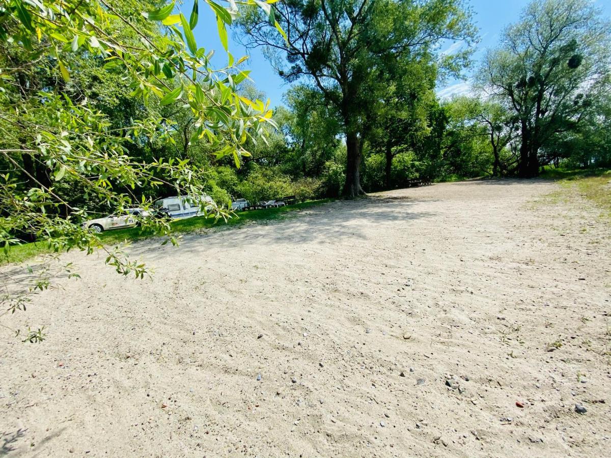Wohlfuehl-Apartment Sandmuschel Im Naturschutzgebiet Mit Privatstrand フリードリヒスハーフェン エクステリア 写真